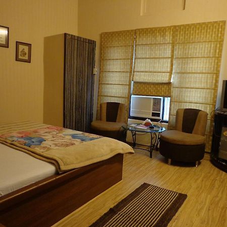 Aashyana Hotel Alwar Esterno foto