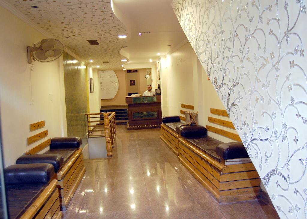 Aashyana Hotel Alwar Esterno foto