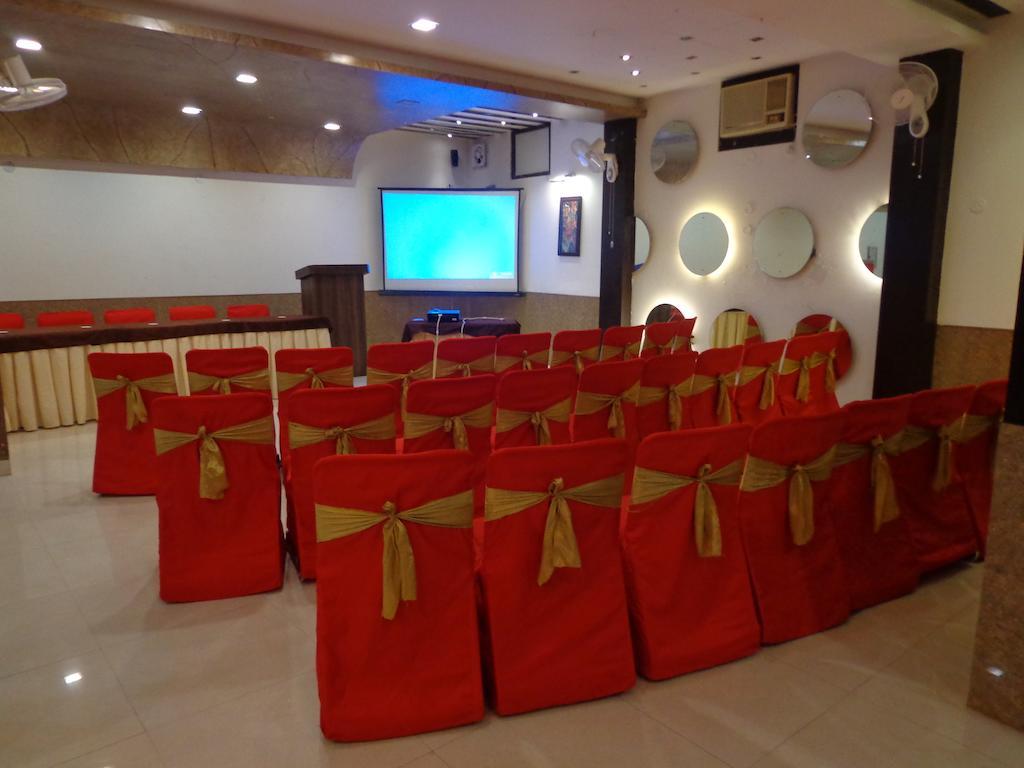 Aashyana Hotel Alwar Esterno foto